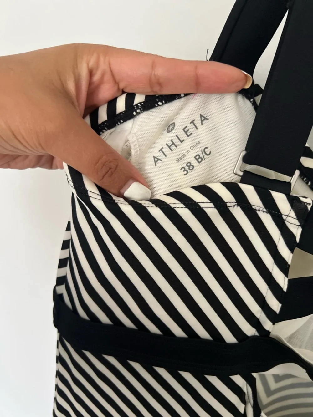 Athleta Stripe Pura Swim Dress size 38 B/C EUC - Picture 5 of 8